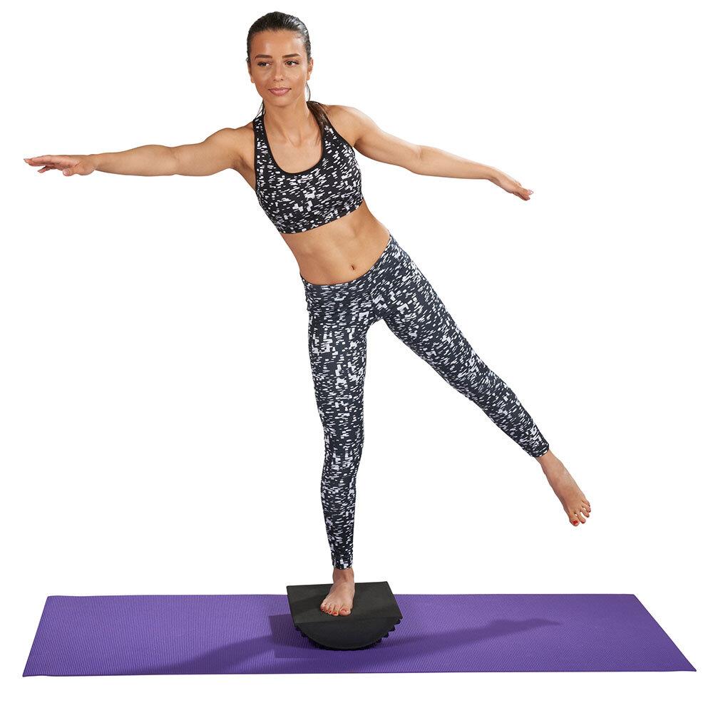 Balance Board Massageboard Trendy Ponte mit Model Balance Übung
