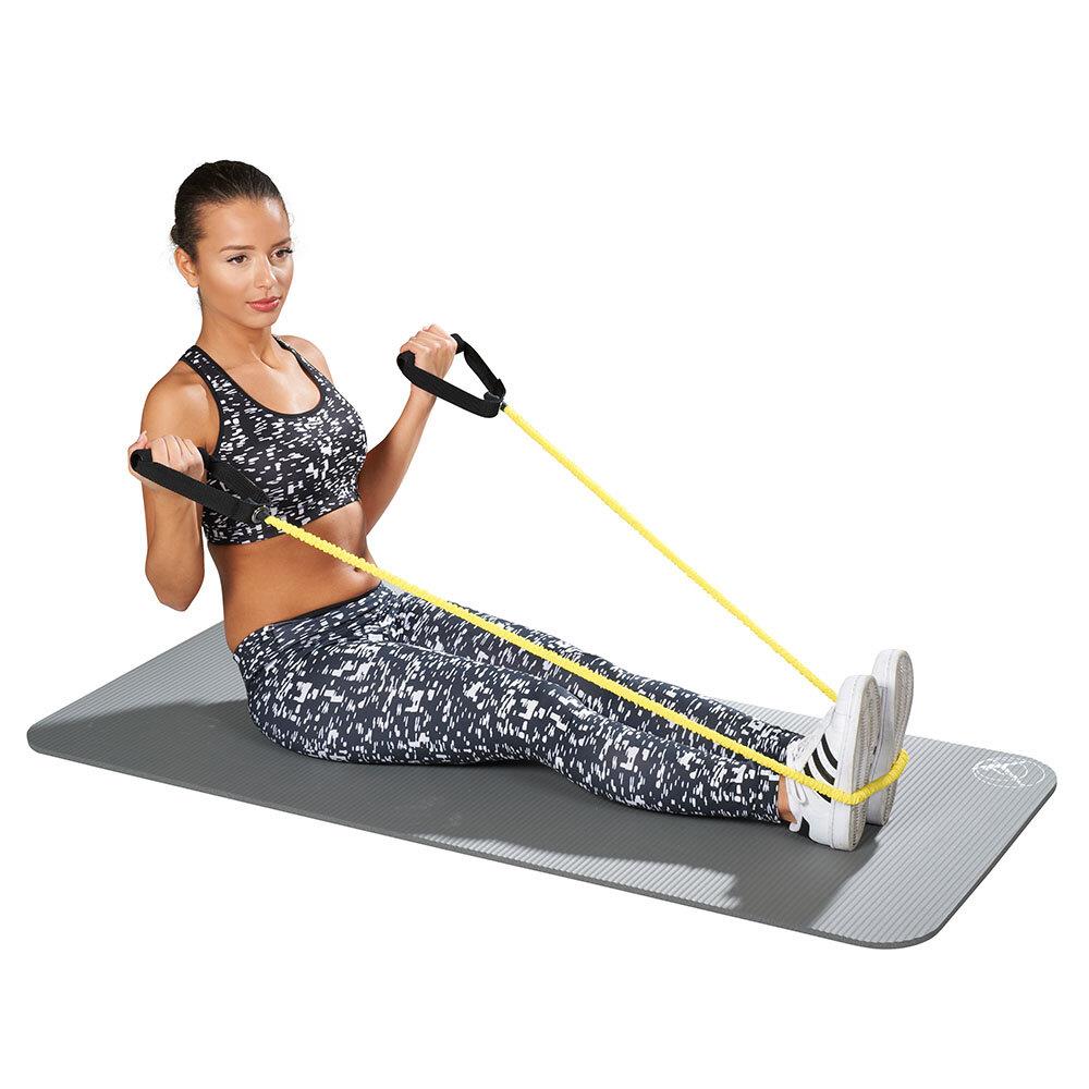 Power Sleeve Tube mit Model Ausführung von Übungen